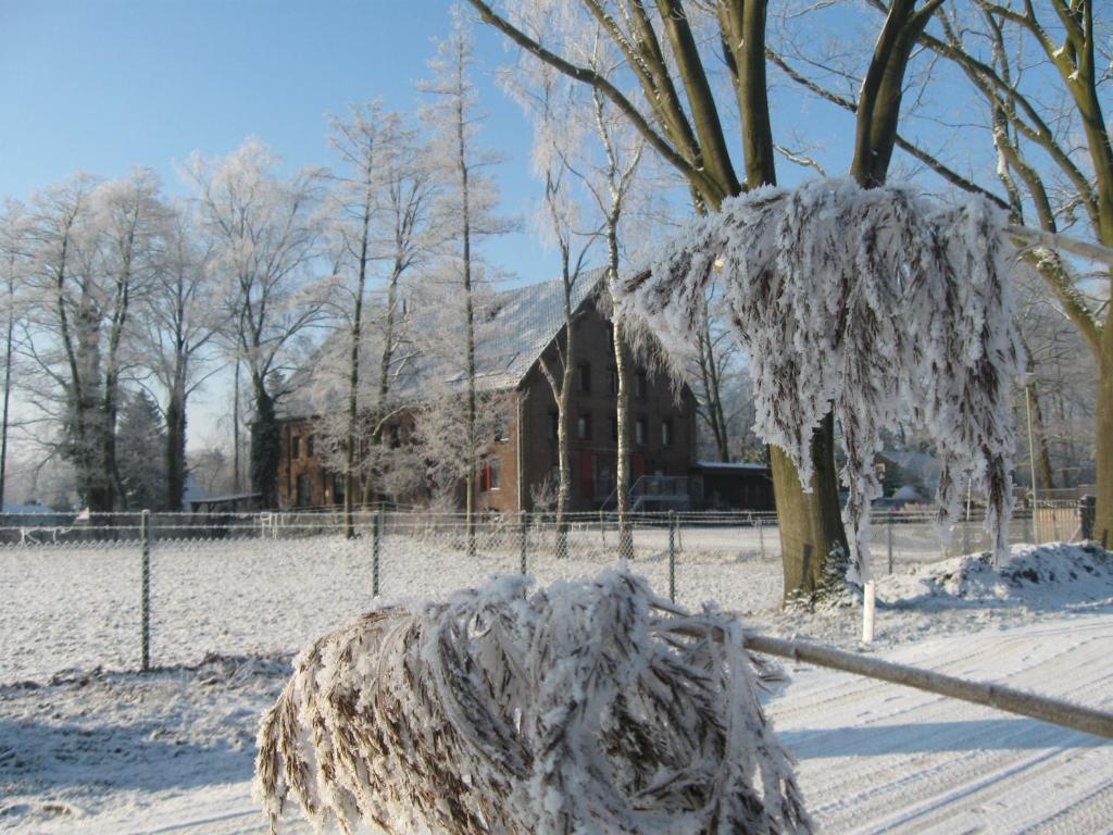 B&B De TurffabriekGriendtsveen エクステリア 写真